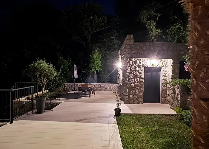 Alba Chiara Διαμέρισμα *